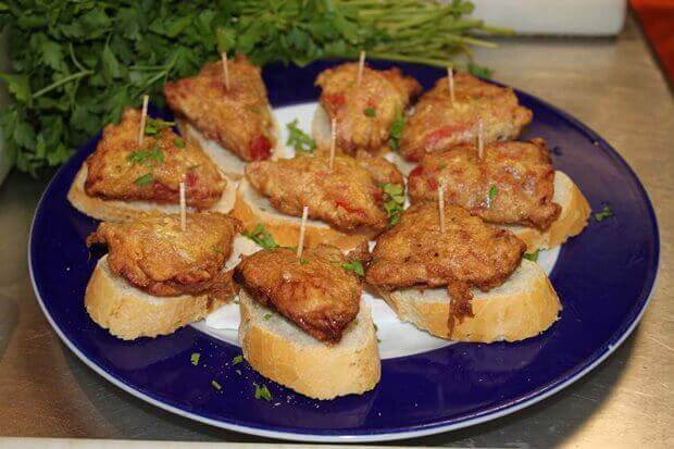 Montadito pimiento relleno